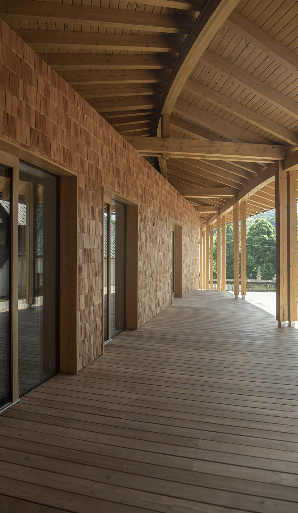baran courtyard china by ge space design 89w