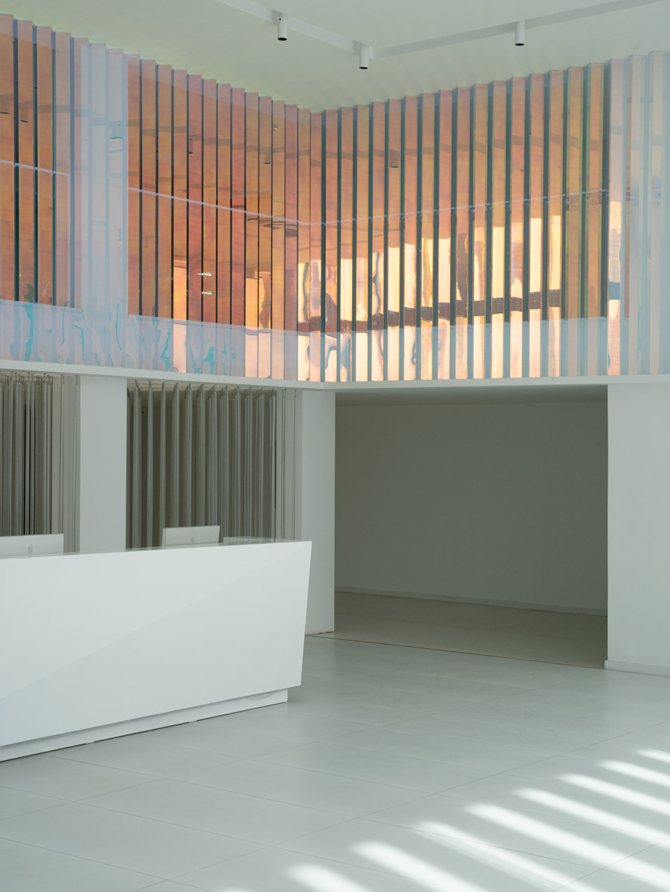 Light Echo TW showroom, Beijing, China by KiKi ARCHi 谷德设计网