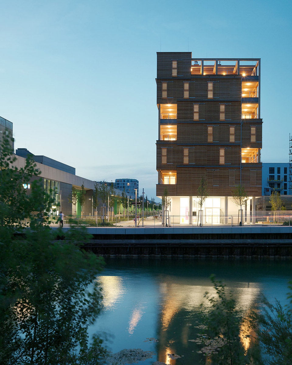 forum am seebogen seestadt aspern vienna by herisalli