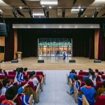学习层台：深圳福强小学 / 众建筑