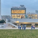 学习层台：深圳福强小学 / 众建筑