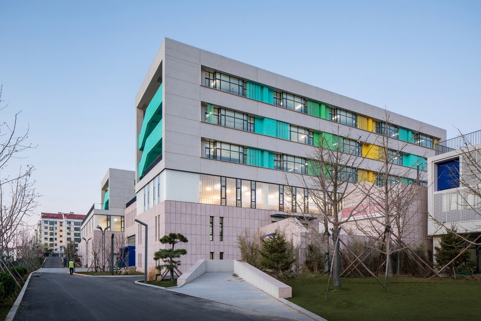 wanghaiyuan school china by architectural design institute of tsinghua university