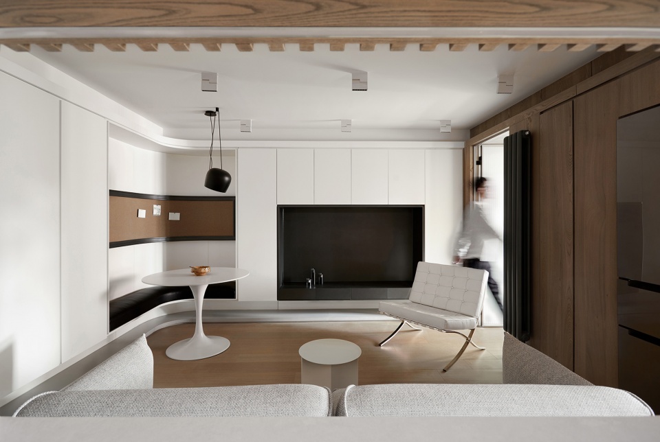 No Snail living China by T E N DESIGN