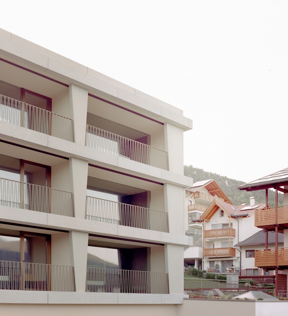 Barbianerhof Apartments by Alpina Architects