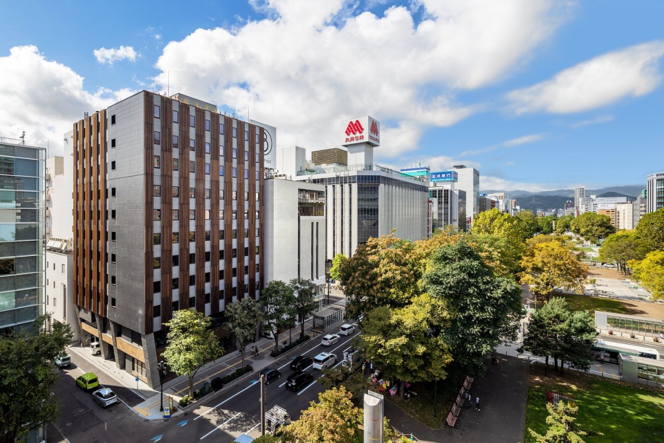 The Royal Park Canvas Sapporo Odori Park by Mitsubishi Jisho Design Inc