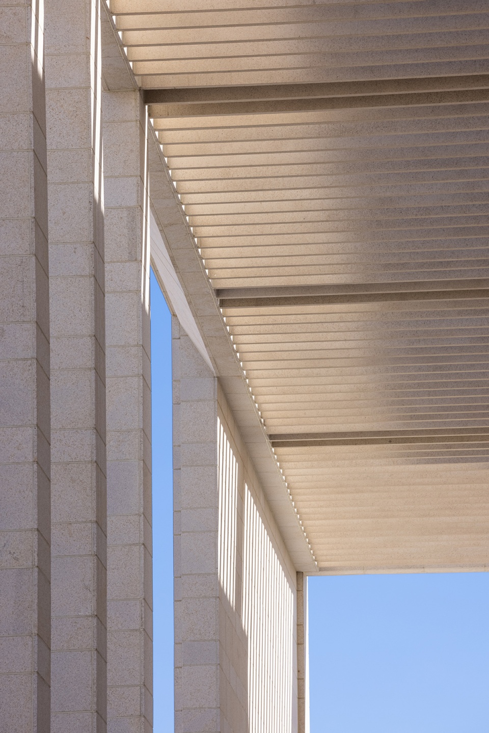 beijing international theatre centre by biad hu yue studio