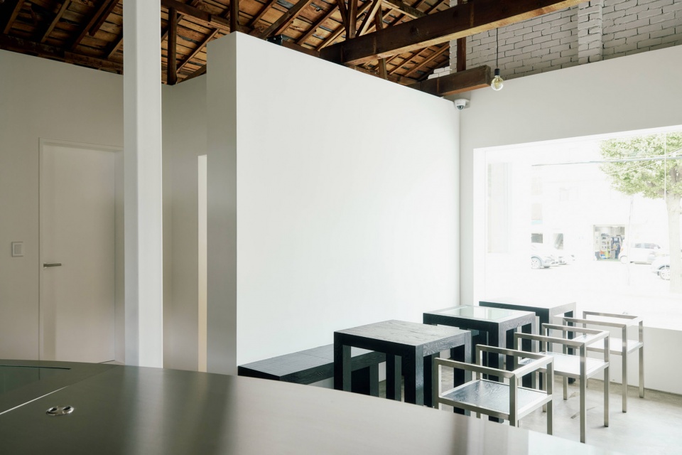 021 by Studio Studio