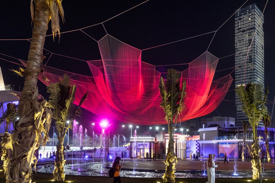 Earthtime Jeddah by Studio Echelman