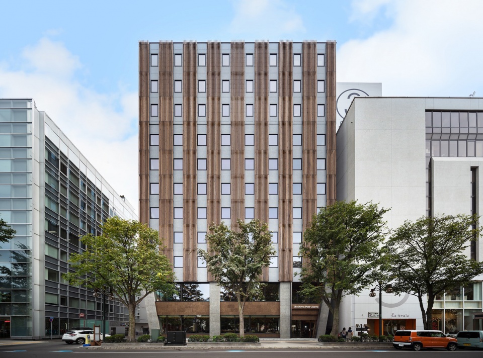 The Royal Park Canvas Sapporo Odori Park by Mitsubishi Jisho Design Inc