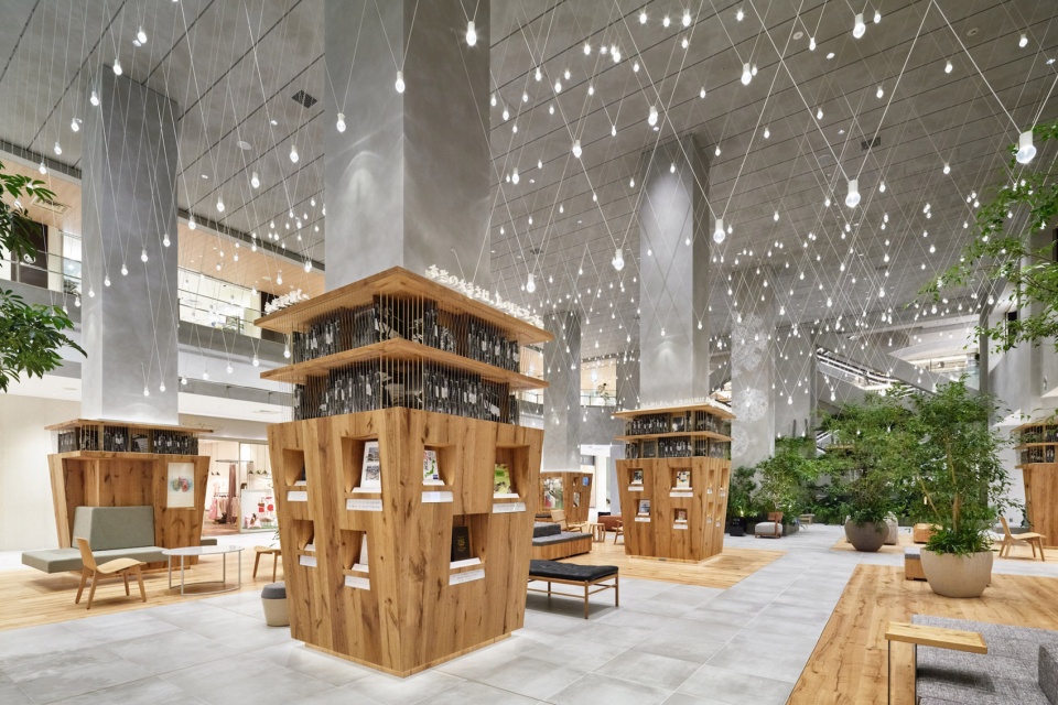tamagawa takashimaya grand patio by yuko nagayama and associates