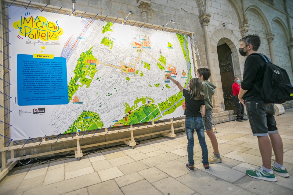 Imaginons Poitiers by Collective Parenthese