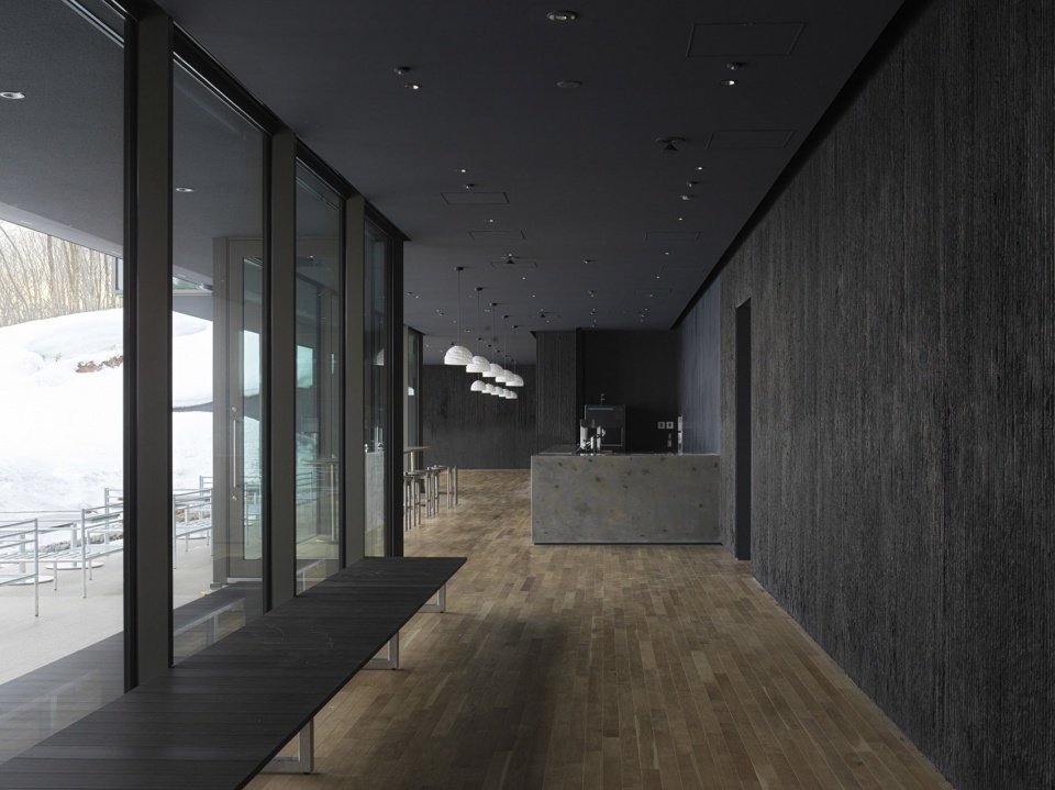 Snowpeak Field Suite Spa Headqurters by Kengo Kuma and Associates