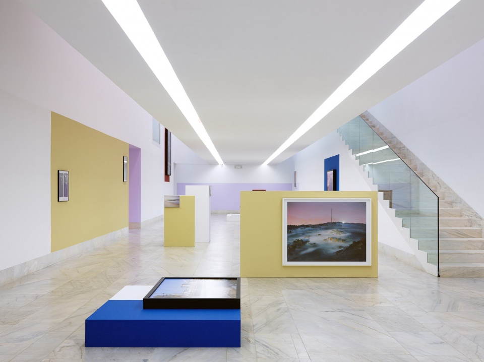 distant lights by bureau