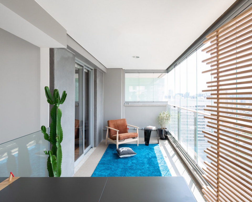 aerial apartment by casa14 arquitetura