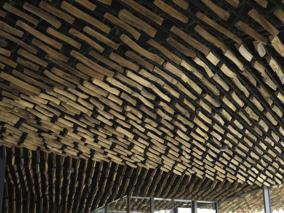 Snowpeak Field Suite Spa Headqurters by Kengo Kuma and Associates
