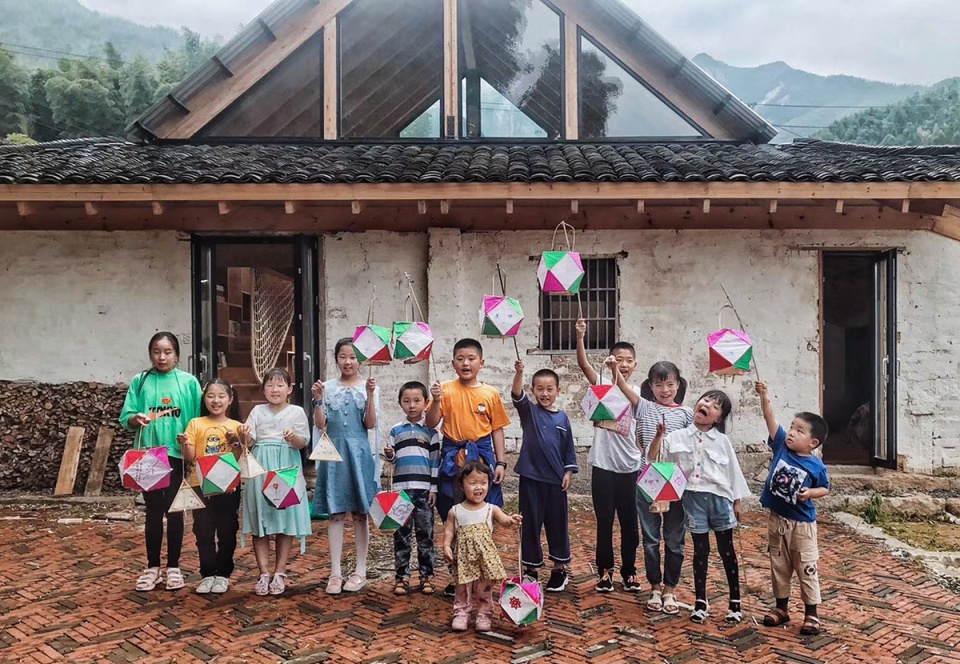wanjian village childrens library by onearthstudio