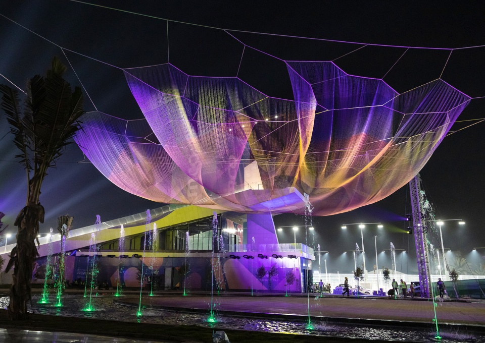 Earthtime Jeddah by Studio Echelman