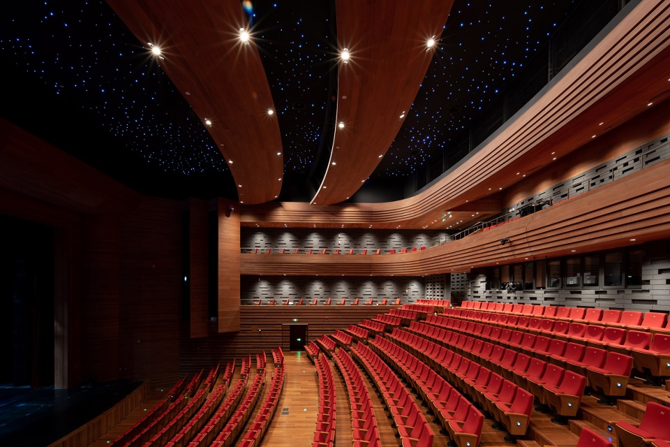 beijing international theatre centre by biad hu yue studio