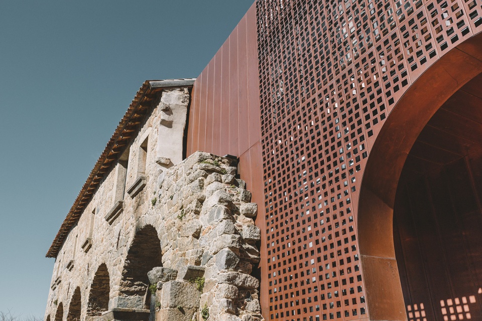 Convent Saint Francois AMELIA TAVELLA ARCHITECTS
