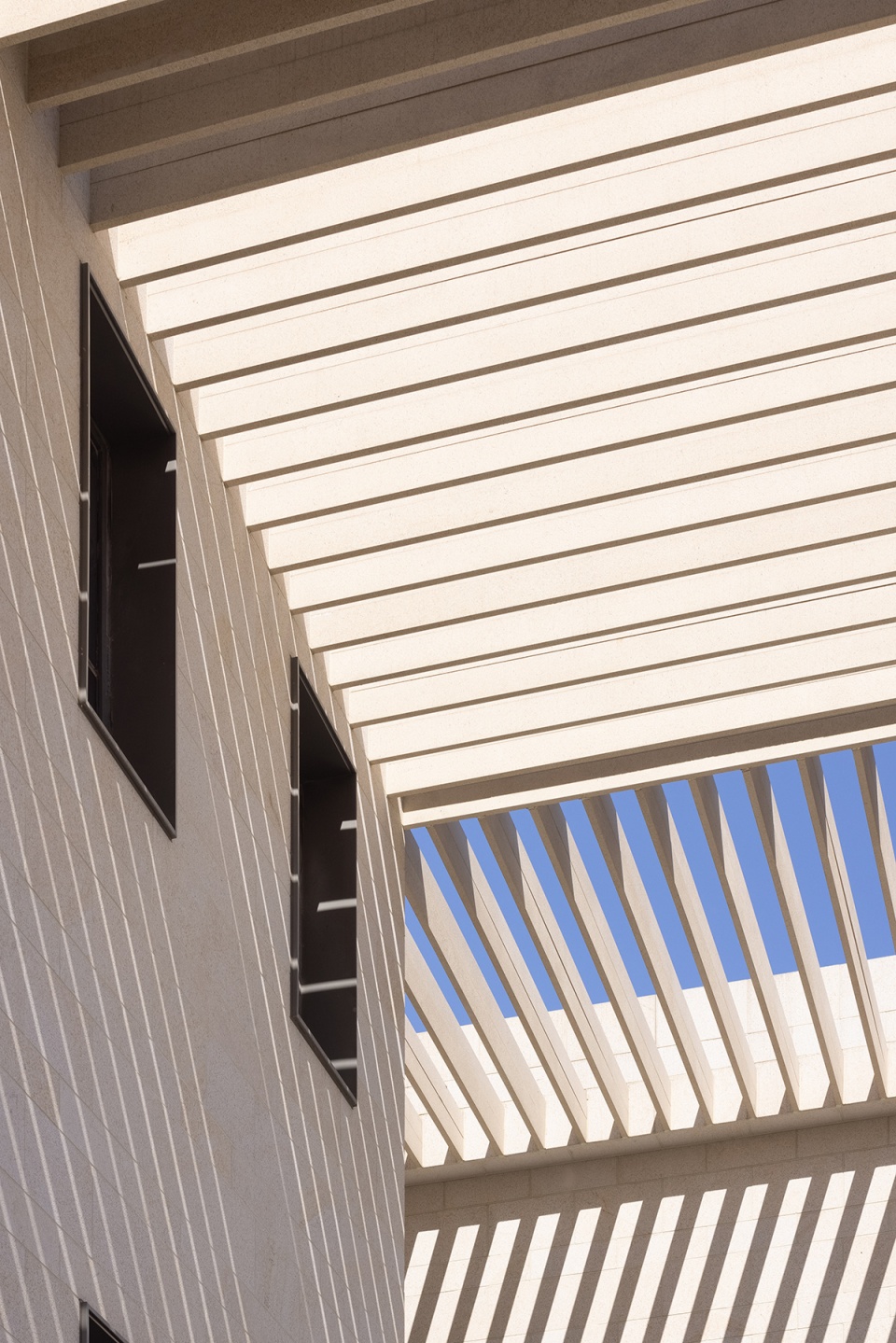 beijing international theatre centre by biad hu yue studio