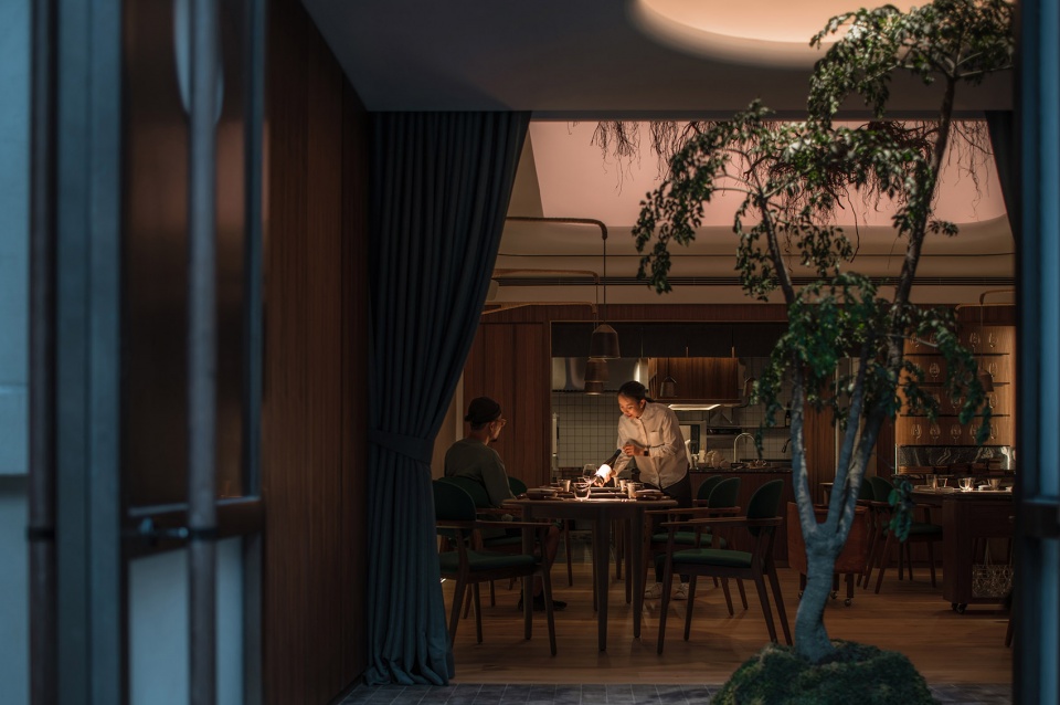 co restaurant Gokan Studio