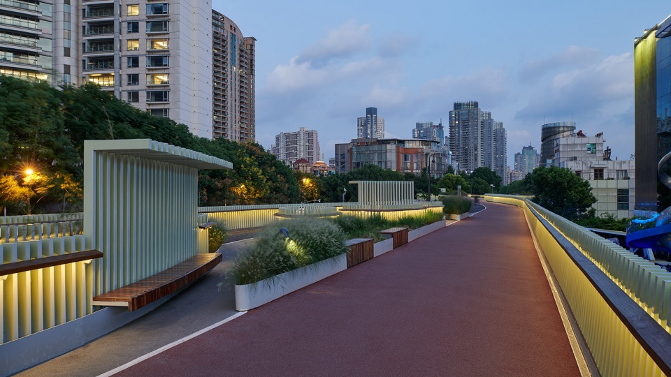 dongchang elevated passage by atelier z