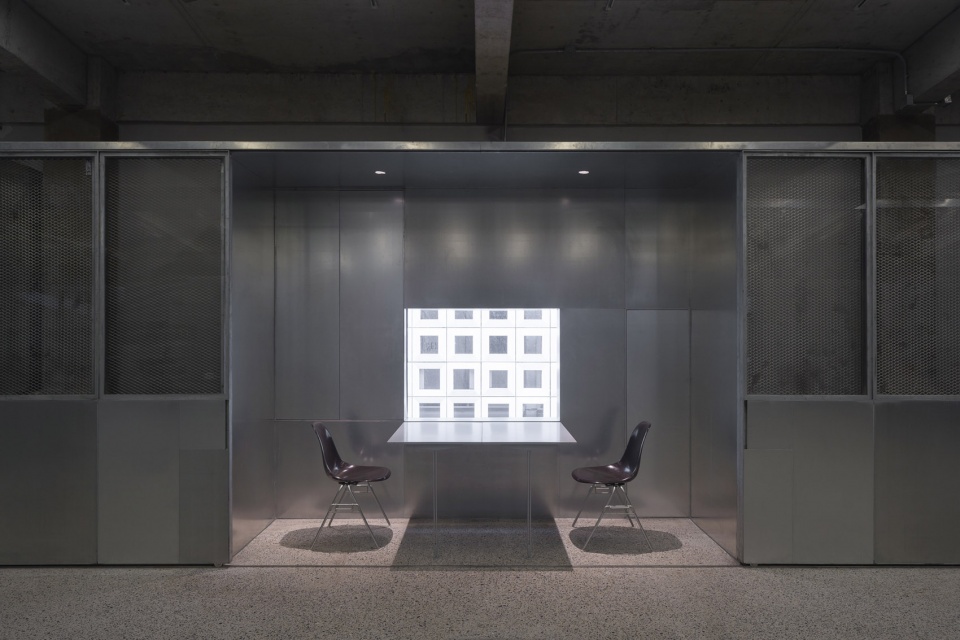 red plus studio by nerihu design and research office