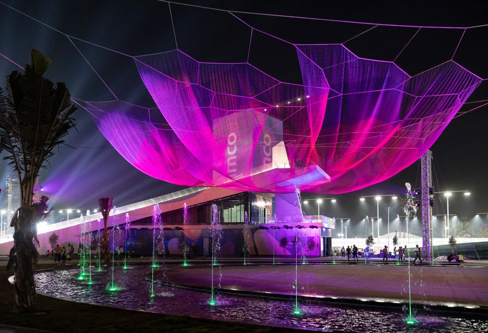 Earthtime Jeddah by Studio Echelman