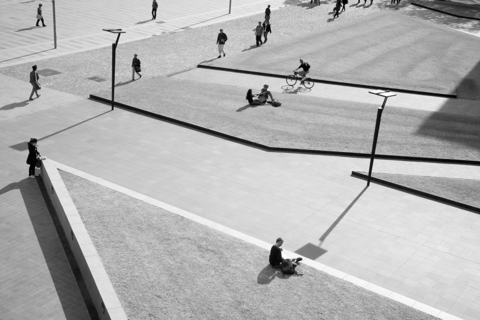 sydney university eastern avenue by turf design studio