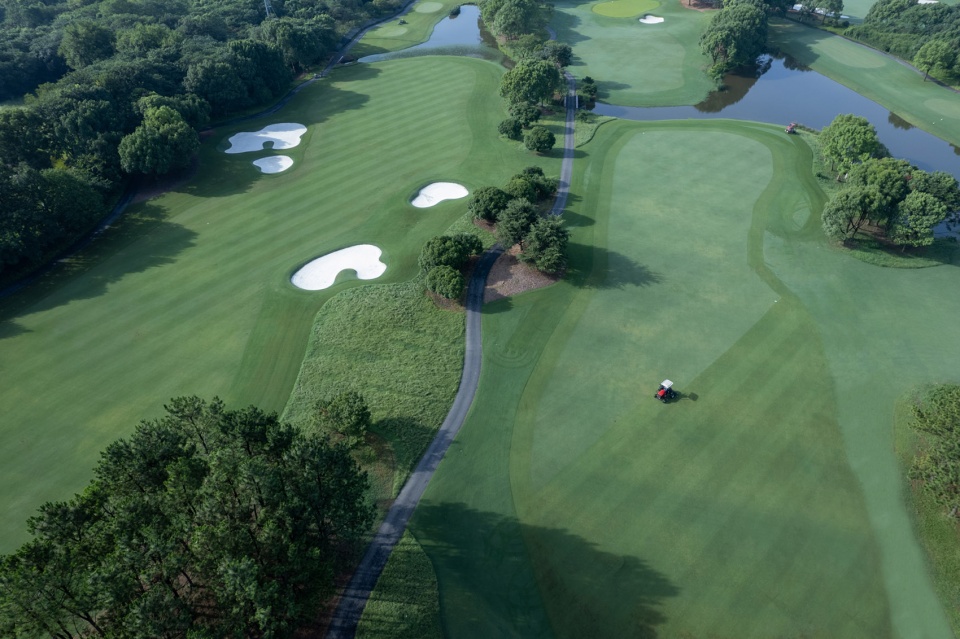 west lake golf landscape design by ncd studio