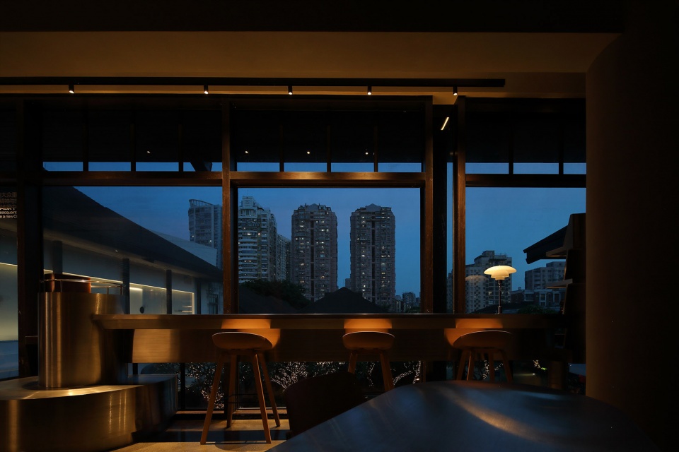 Se P Bar by Se P