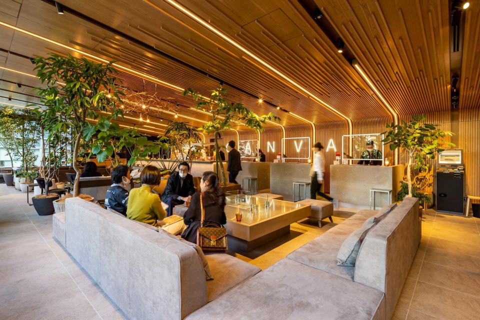 The Royal Park Canvas Sapporo Odori Park by Mitsubishi Jisho Design Inc