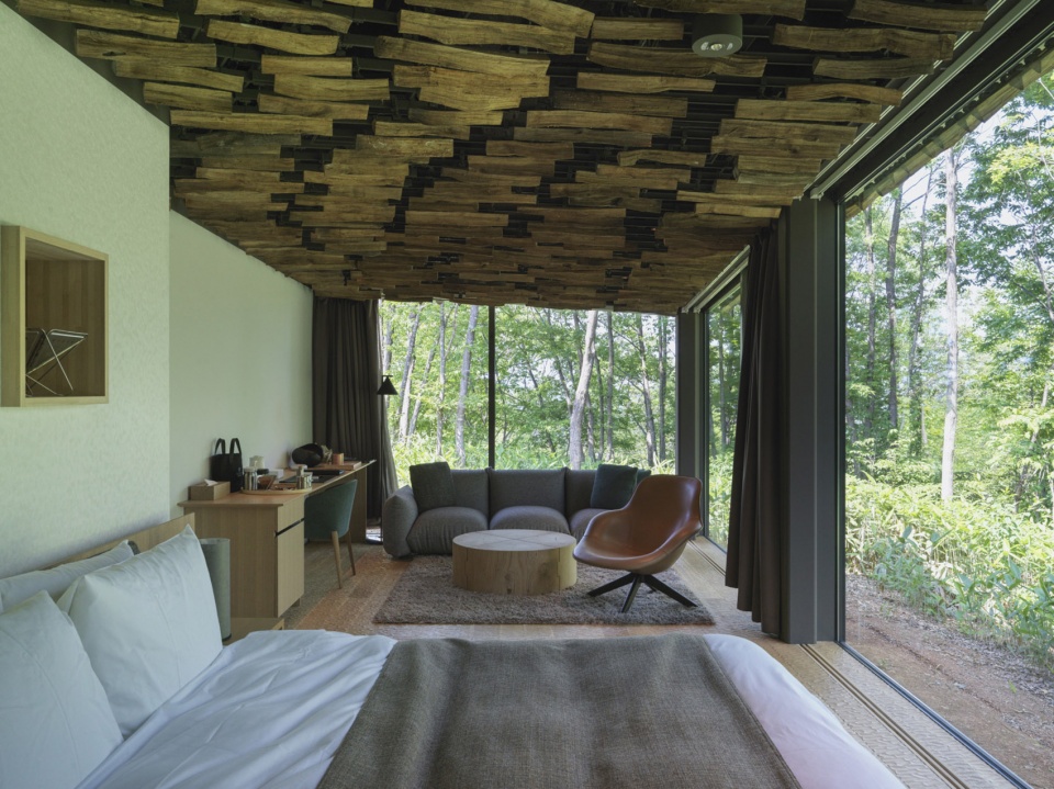 Snowpeak Field Suite Spa Headqurters by Kengo Kuma and Associates