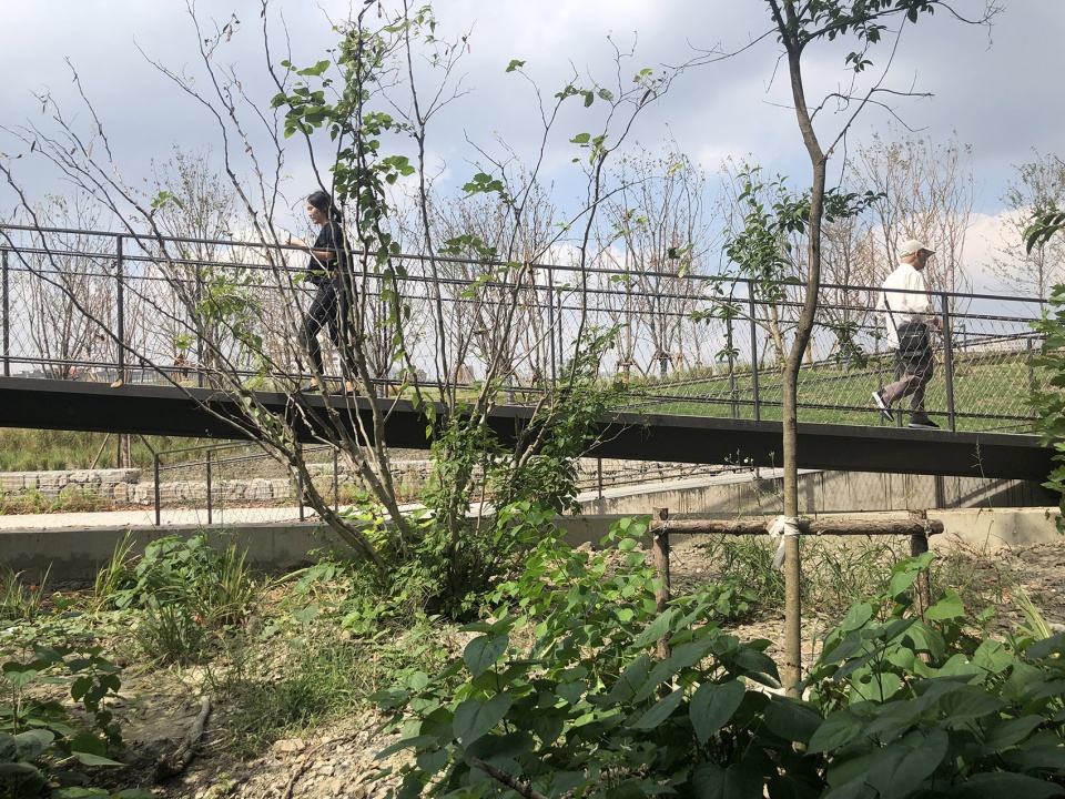 Edge Garden by YIYU Design