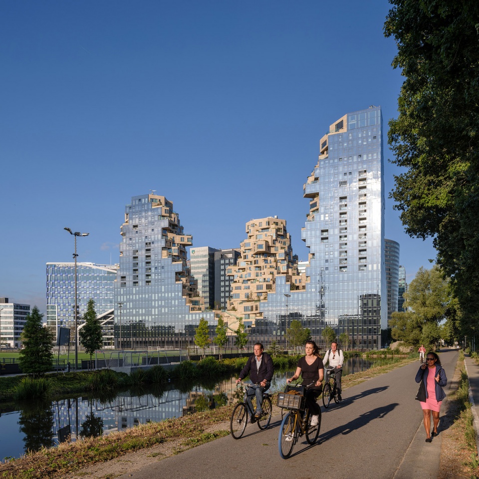 mvrdvs valley in amsterdam is open