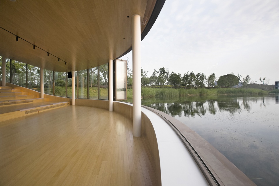 Lakeside Theatre China by Hexia Architects MADAM