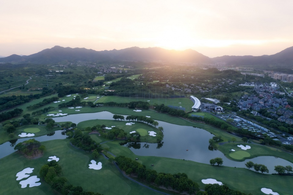 west lake golf landscape design by ncd studio