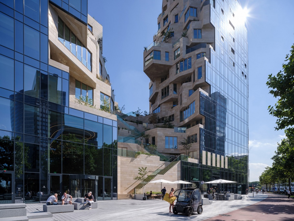 mvrdvs valley in amsterdam is open