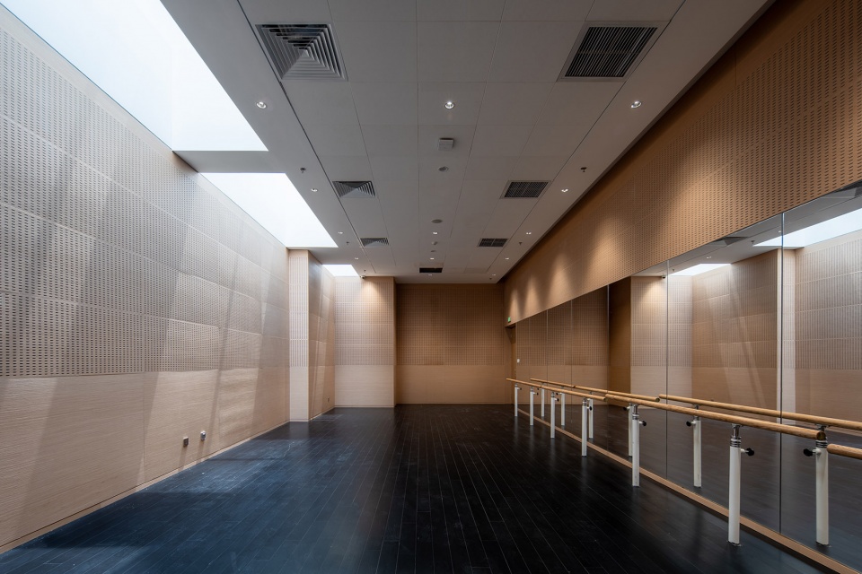 beijing international theatre centre by biad hu yue studio