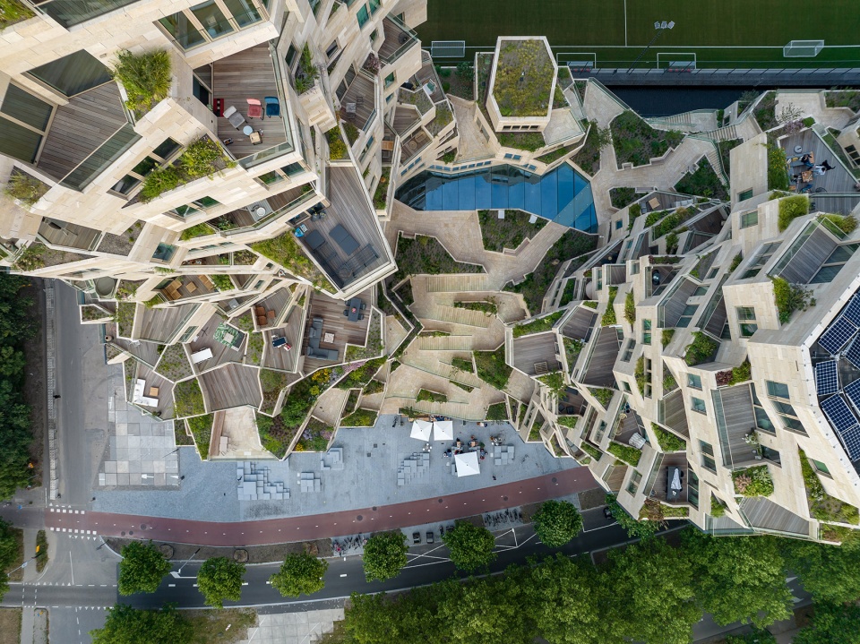 mvrdvs valley in amsterdam is open