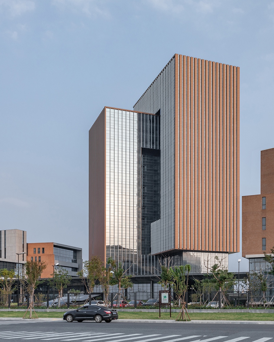Haiyan Hangzhou Bay Intelligent Manufacturing Innovation Center