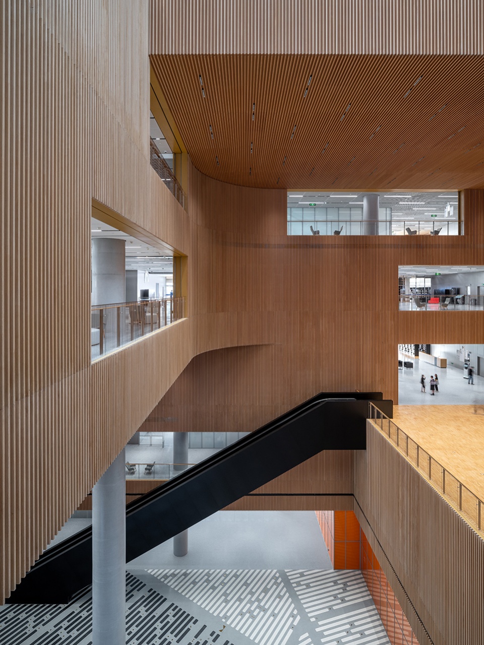 shanghai library east by schmidt hammer lassen architects