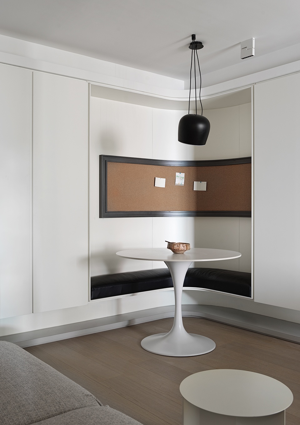 No Snail living China by T E N DESIGN