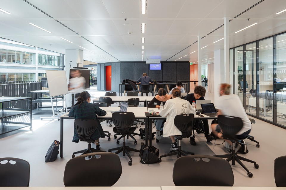 jakoba mulderhuis by marc koehler architects powerhouse company de architekten cie