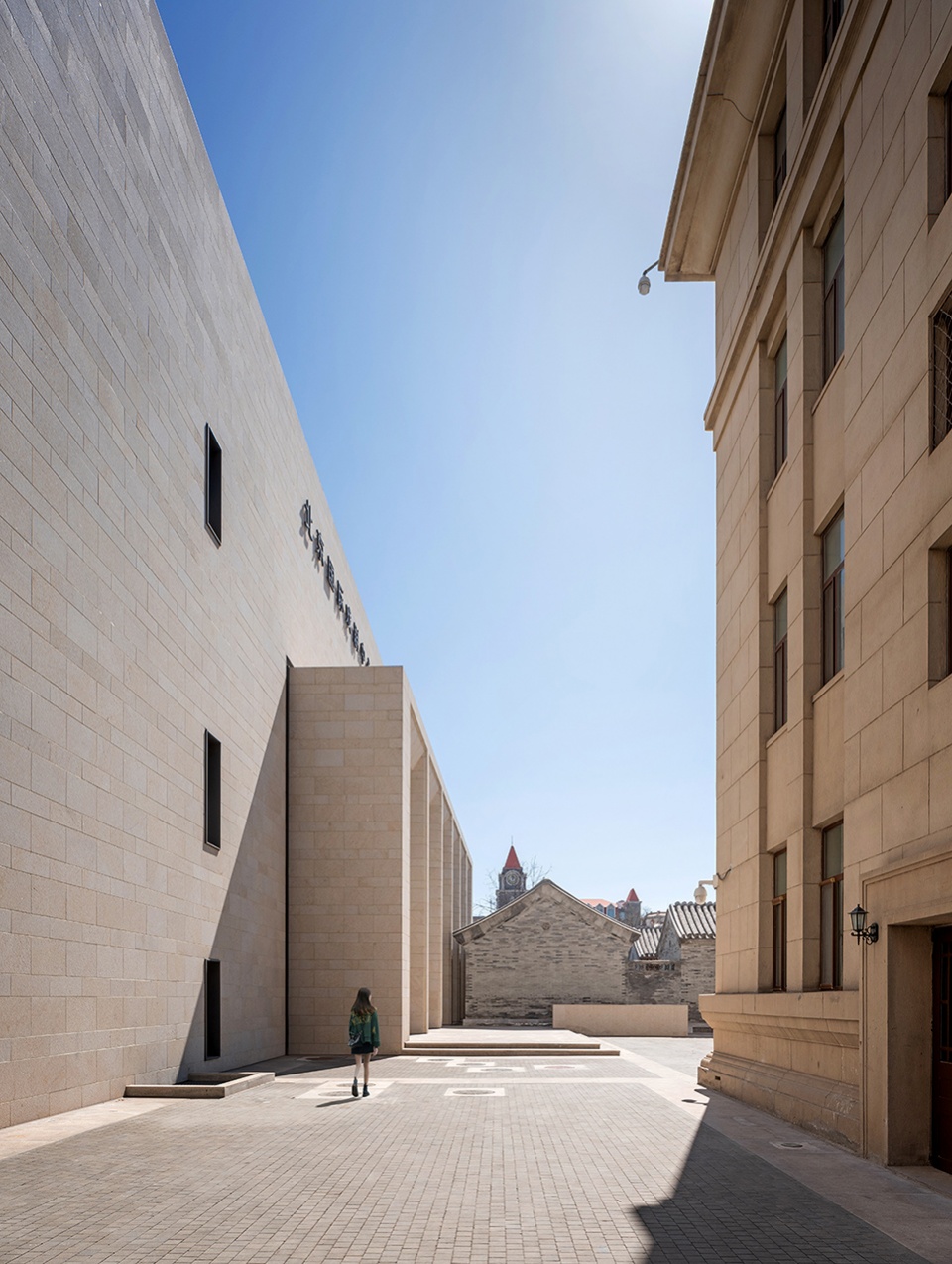 beijing international theatre centre by biad hu yue studio