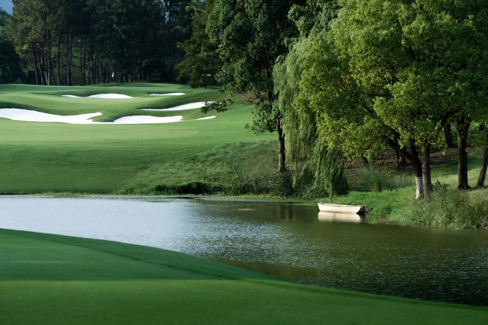 west lake golf landscape design by ncd studio