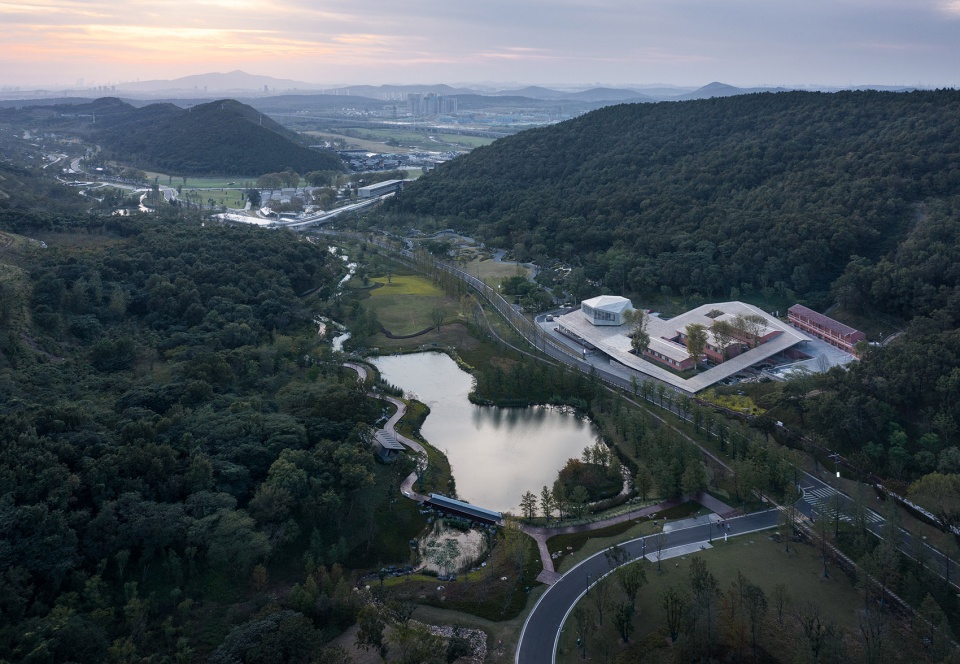 huanghuaan hotel china by rurban studio