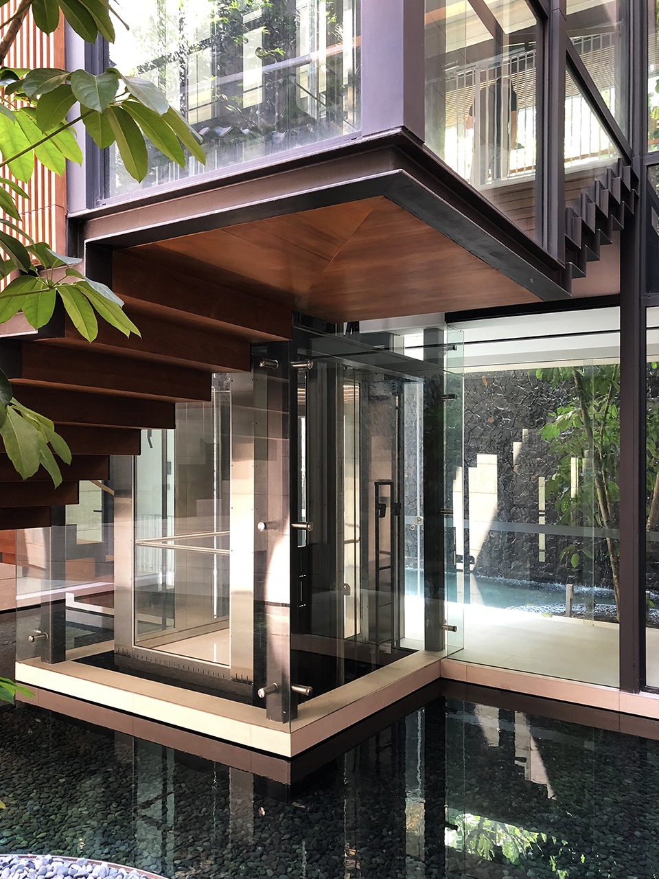Water Garden House by Wallflower Architecture Design 9y7