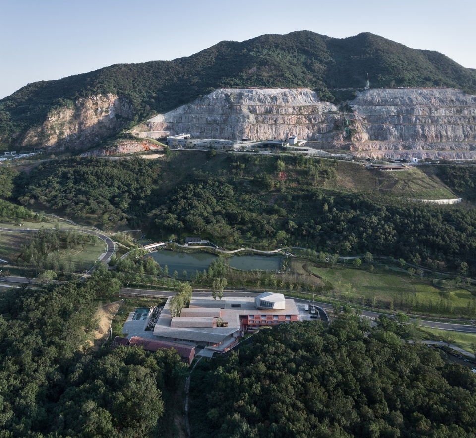 huanghuaan hotel china by rurban studio