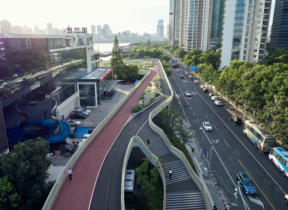 dongchang elevated passage by atelier z